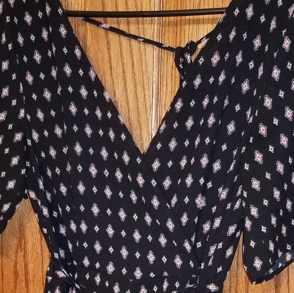 Women's Romper - Picture 8 of 8